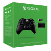 Brezžični krmilnik Xbox One (črn) + komplet za igranje in polnjenje 