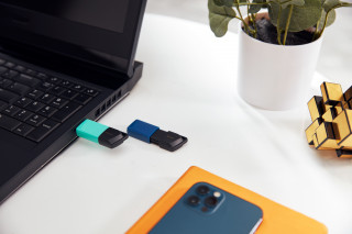 Kingston Technology DataTraveler Exodia M pogon USB 256 GB USB vrsta-A 3.2 Gen 1 (3.1 Gen 1) Črna, Turkizna PC