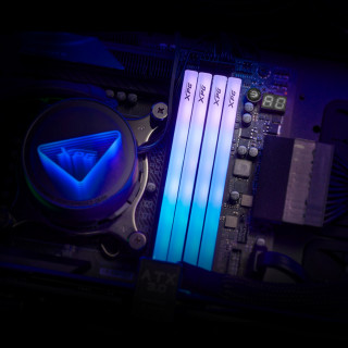 ADATA LANCER BLADE RGB pomnilniški modul 32 GB 2 x 16 GB DDR5 6000 MHz ECC PC