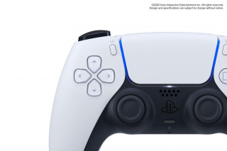 PlayStation 5 (PS5) kontroler DualSense (belo-črni) + EA Sports FC 24 (digitalno) PS5